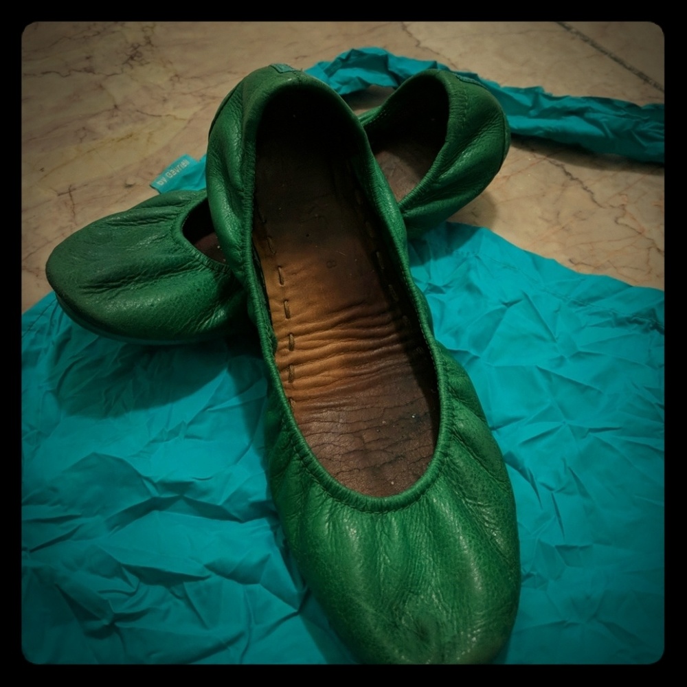 Clover Green Tieks